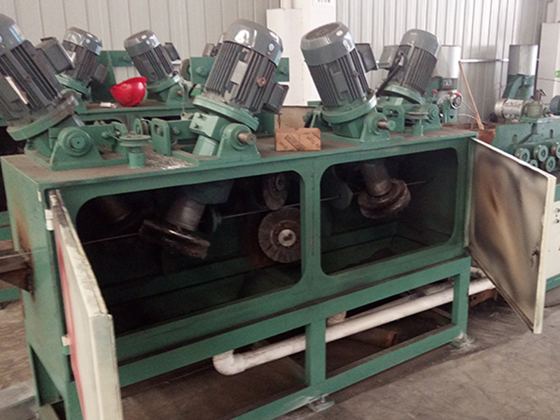 GS6 steel brush shelling and derusting machine